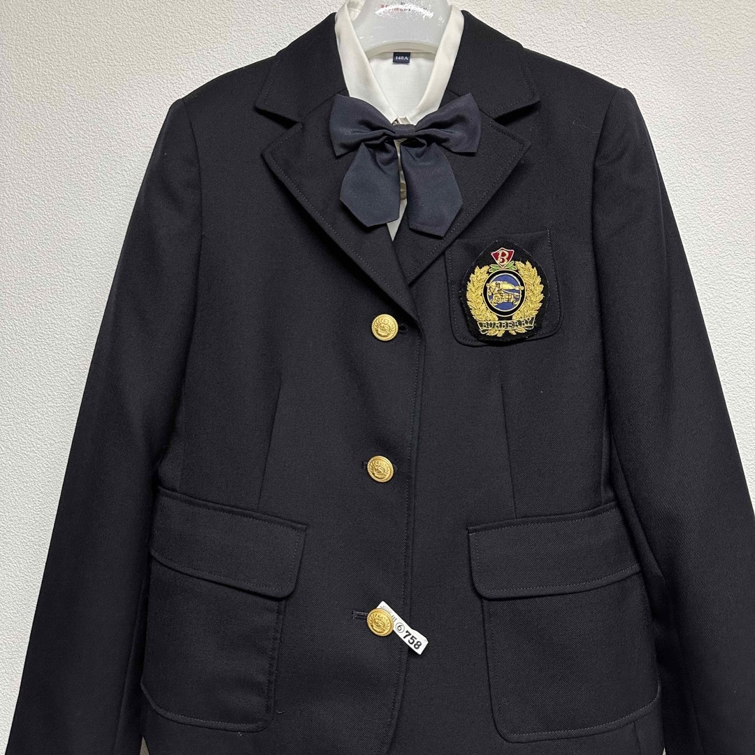 BURBERRY(バーバリー)の卒服　バーバリーロンドン　卒業入学式　フォーマルセット　140【匿名配送】 キッズ/ベビー/マタニティのキッズ服女の子用(90cm~)(ドレス/フォーマル)の商品写真