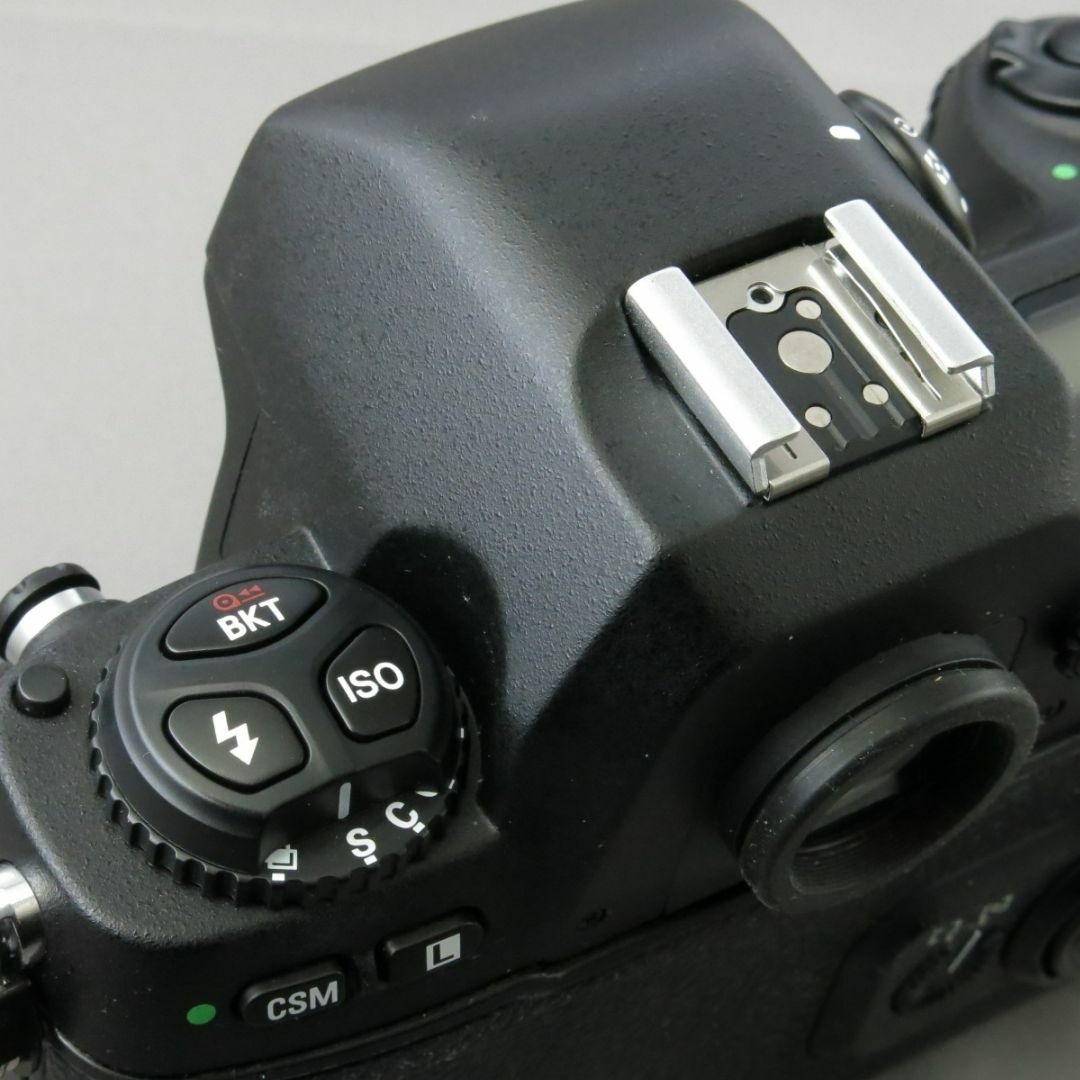 Nikon(ニコン)のニコン　F100 スマホ/家電/カメラのカメラ(フィルムカメラ)の商品写真
