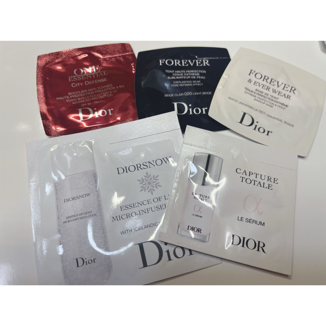 Dior(ディオール)のDIOR サンプル コスメ/美容のキット/セット(サンプル/トライアルキット)の商品写真