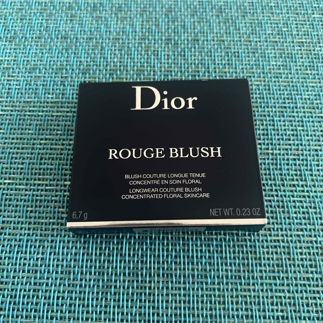 Christian Dior(クリスチャンディオール)のDIORスキンルージュブラッシュ219 コスメ/美容のベースメイク/化粧品(チーク)の商品写真