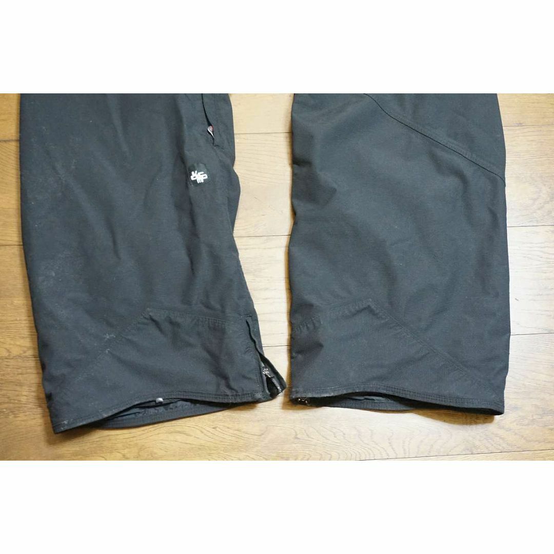 volcom(ボルコム)のVOLCOM ボルコム スノーボードウエア 上下セット XL スポーツ/アウトドアのスノーボード(ウエア/装備)の商品写真