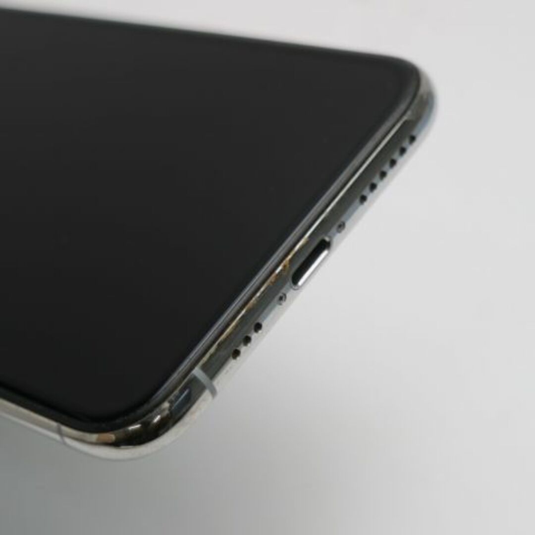 iPhone(アイフォーン)の超美品 SIMフリー iPhoneXS 64GB シルバー 白ロム  スマホ/家電/カメラのスマートフォン/携帯電話(スマートフォン本体)の商品写真