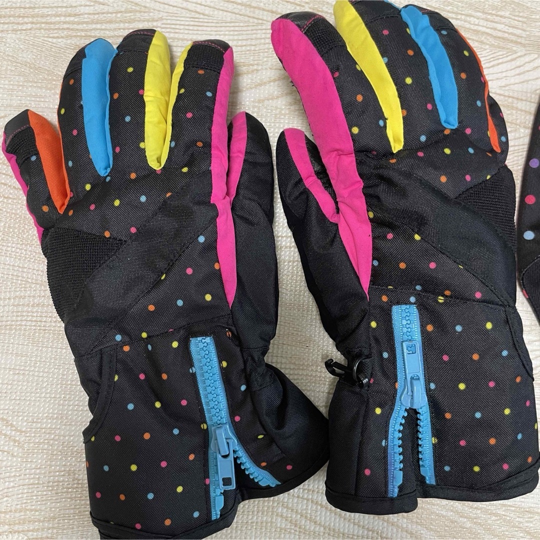 スノーボード 手袋 グローブ フェイスマスク 防寒 セット スポーツ/アウトドアのスノーボード(ウエア/装備)の商品写真