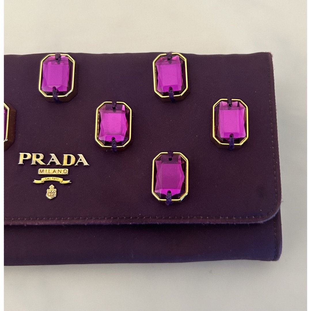 PRADA(プラダ)のプラダ　ビジュー　長財布　パープル レディースのファッション小物(財布)の商品写真