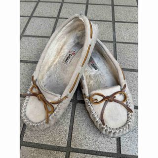 ミネトンカ(Minnetonka)のMINNETONKA  ミネトンカのモカシンでサイズは7(24cm)(スリッポン/モカシン)