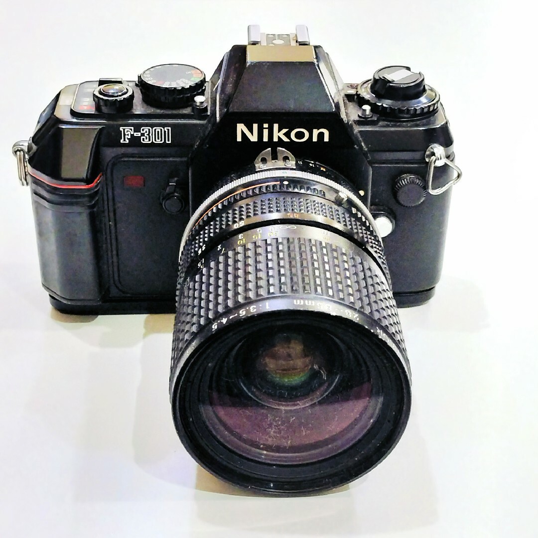 Nikon(ニコン)のNIKON　ニコン　F-301　フィルムカメラ　NIKKOR 28〜85mm スマホ/家電/カメラのカメラ(フィルムカメラ)の商品写真
