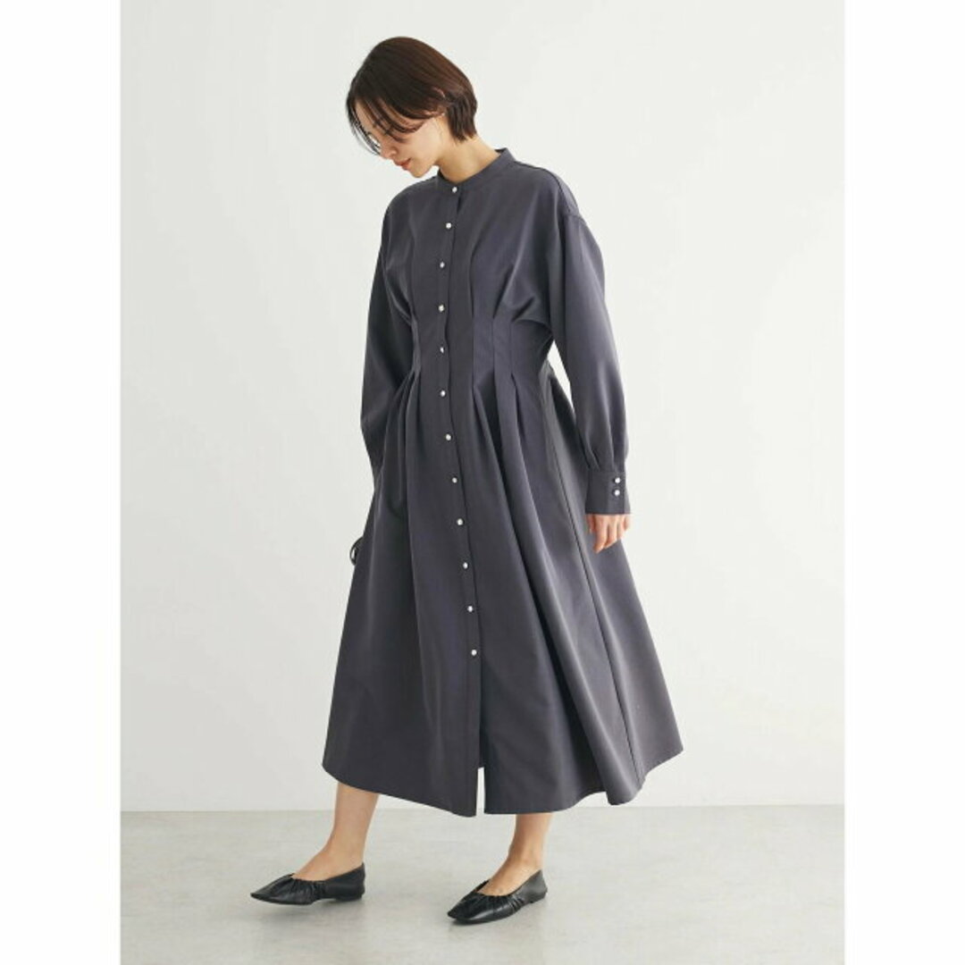 green parks(グリーンパークス)の【チャコールグレー】【F】ELENCARE DUE ウエストタックワンピース 24SS/長袖/ロング丈/シャツワンピース レディースのワンピース(ロングワンピース/マキシワンピース)の商品写真