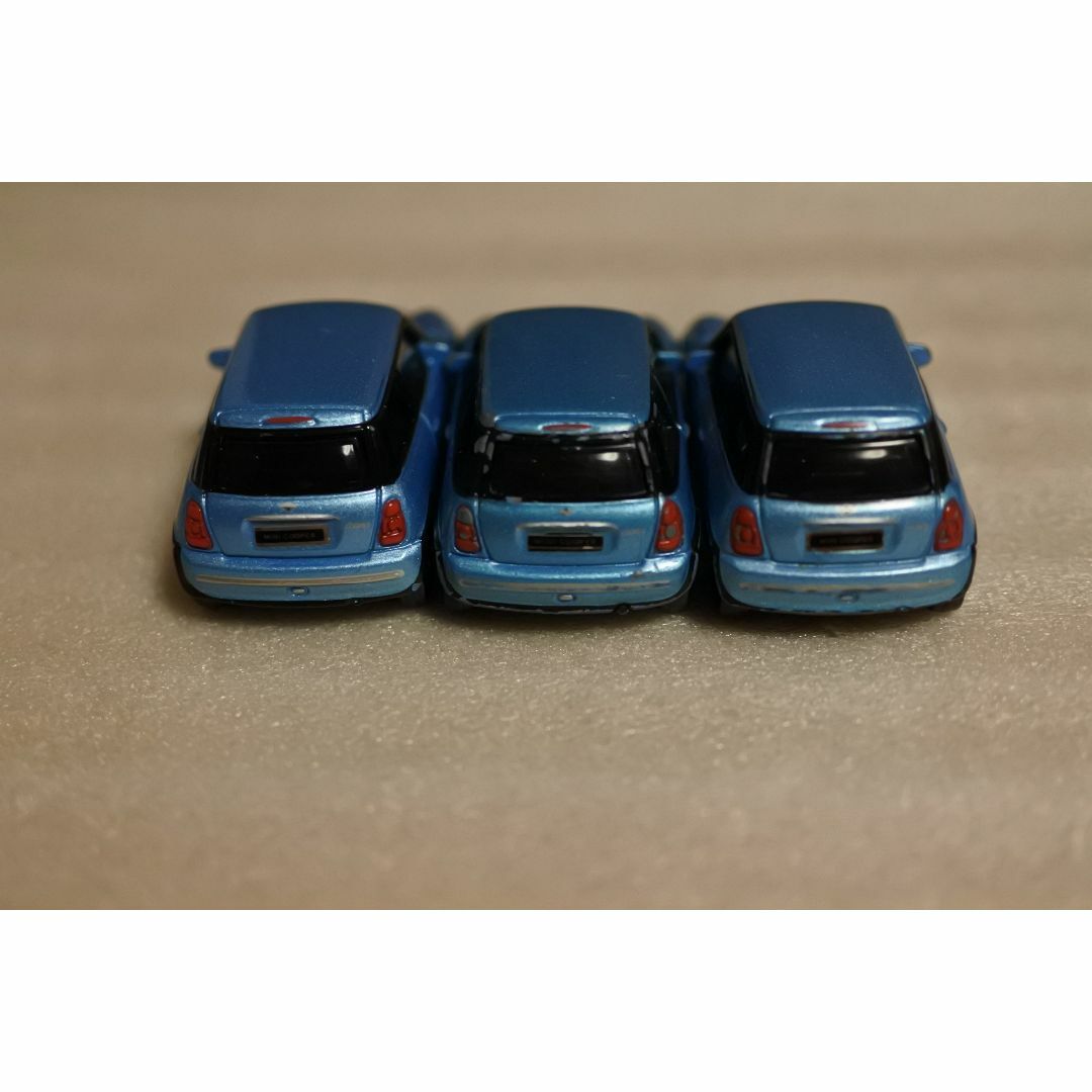 トミカシリーズ(トミカシリーズ)のトミカNO43　ミニクーパー2004　3台セット　ブルー エンタメ/ホビーのおもちゃ/ぬいぐるみ(ミニカー)の商品写真