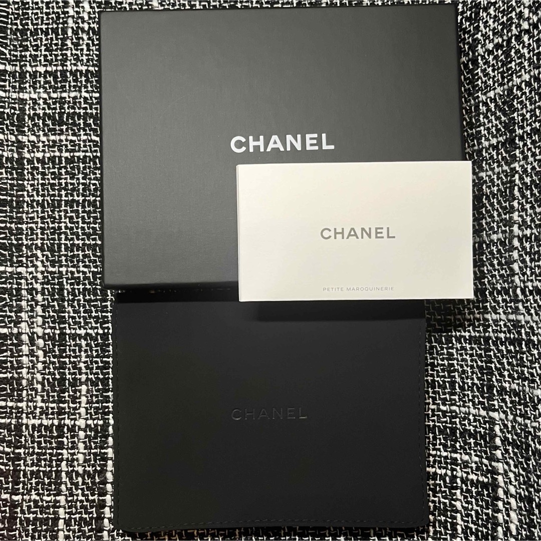 CHANEL(シャネル)のCHANEL ランダムシリアル❤︎  キャビアスキン  ミニウォレット　ピンク レディースのファッション小物(財布)の商品写真