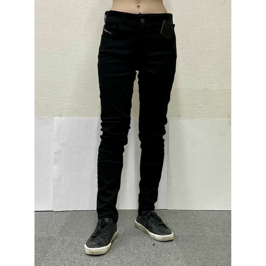 DIESEL(ディーゼル)のディーゼル　レディース　ジーンズ 2224　サイズ28　新品　SLANDY レディースのパンツ(デニム/ジーンズ)の商品写真