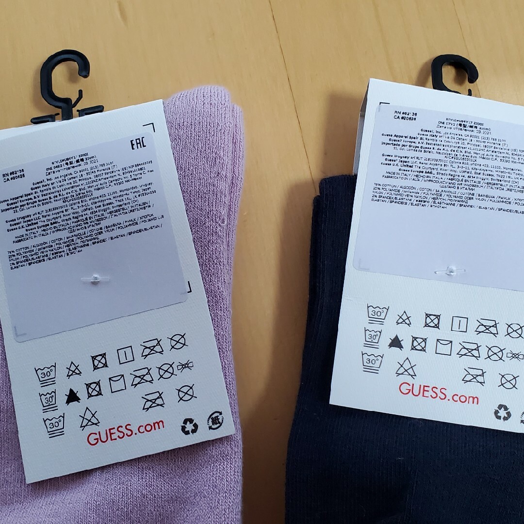 GUESS(ゲス)の新品　靴下 メンズのレッグウェア(ソックス)の商品写真