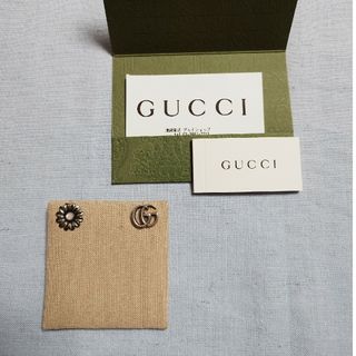 グッチ(Gucci)のグッチ　ピアス　シルバー　フラワー　ピンク(ピアス)