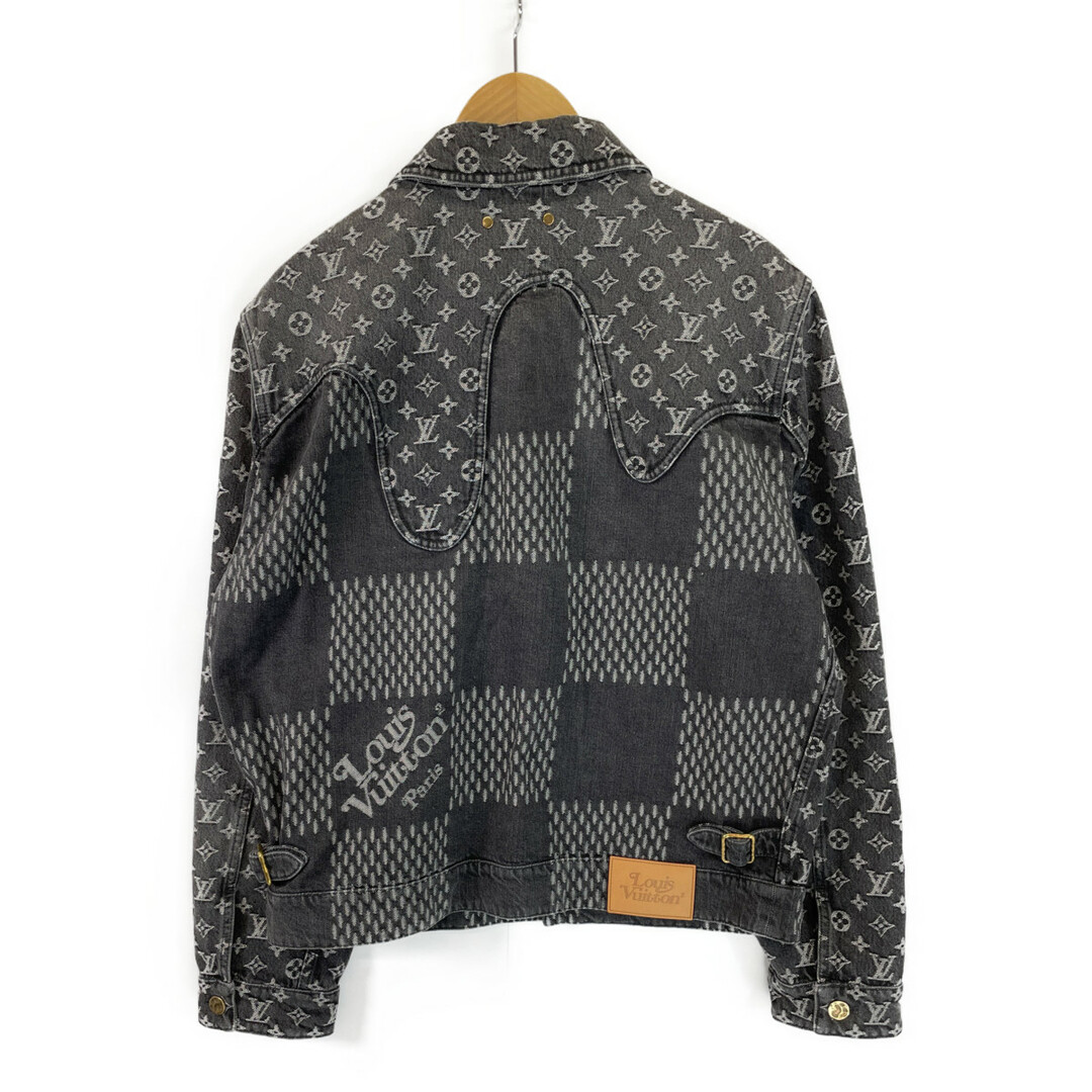 LOUIS VUITTON(ルイヴィトン)のルイヴィトン ｘNIGO【美品/国内正規】HJA11WUZC ジャイアントダミエウェーブ デニム 50 メンズのジャケット/アウター(Gジャン/デニムジャケット)の商品写真