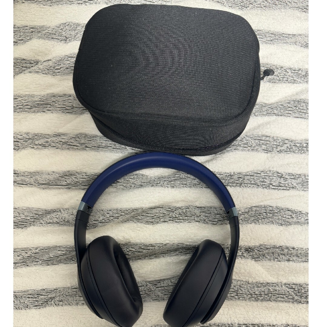 Beats(ビーツ)のBeats by Dr Dre STUDIO PRO NAVY ワイヤレスヘッ… スマホ/家電/カメラのオーディオ機器(ヘッドフォン/イヤフォン)の商品写真