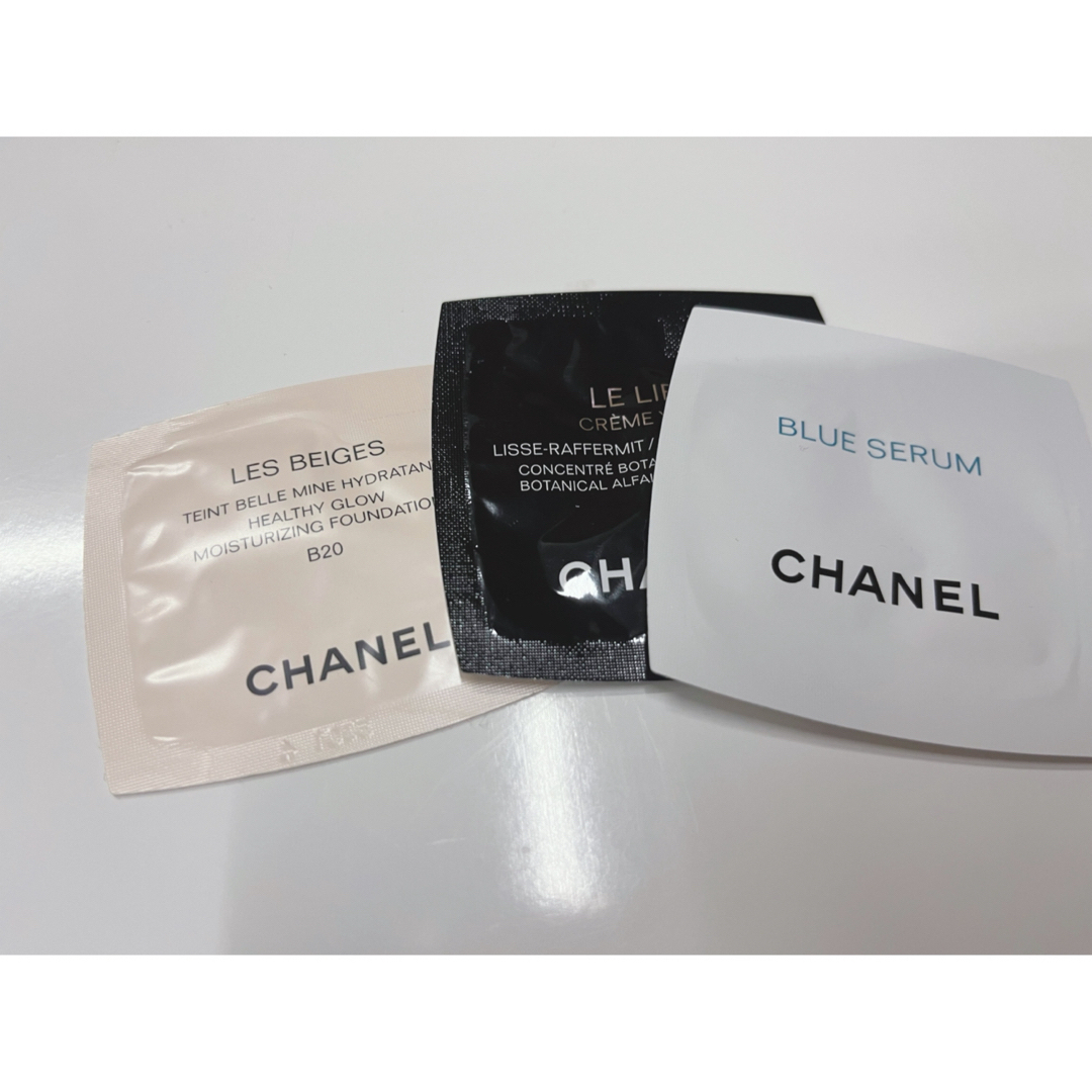 CHANEL(シャネル)のCHANEL 香水&スキンケア・ベースメイク　サンプル4点 コスメ/美容のキット/セット(サンプル/トライアルキット)の商品写真