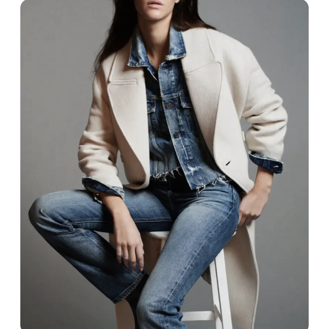 ZARA(ザラ)のZARA  ウール　オーバーサイズ　コート　ザラ　白　ホワイト　 レディースのジャケット/アウター(ロングコート)の商品写真