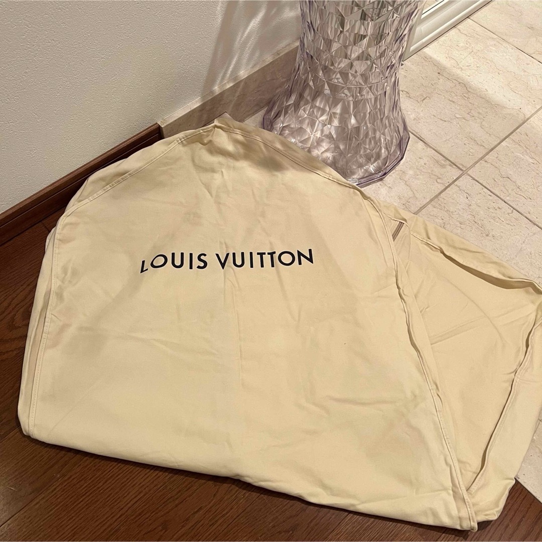 LOUIS VUITTON(ルイヴィトン)のlouisvuitton ルイヴィトン ガーメントケース 洋服カバー インテリア/住まい/日用品の収納家具(押し入れ収納/ハンガー)の商品写真