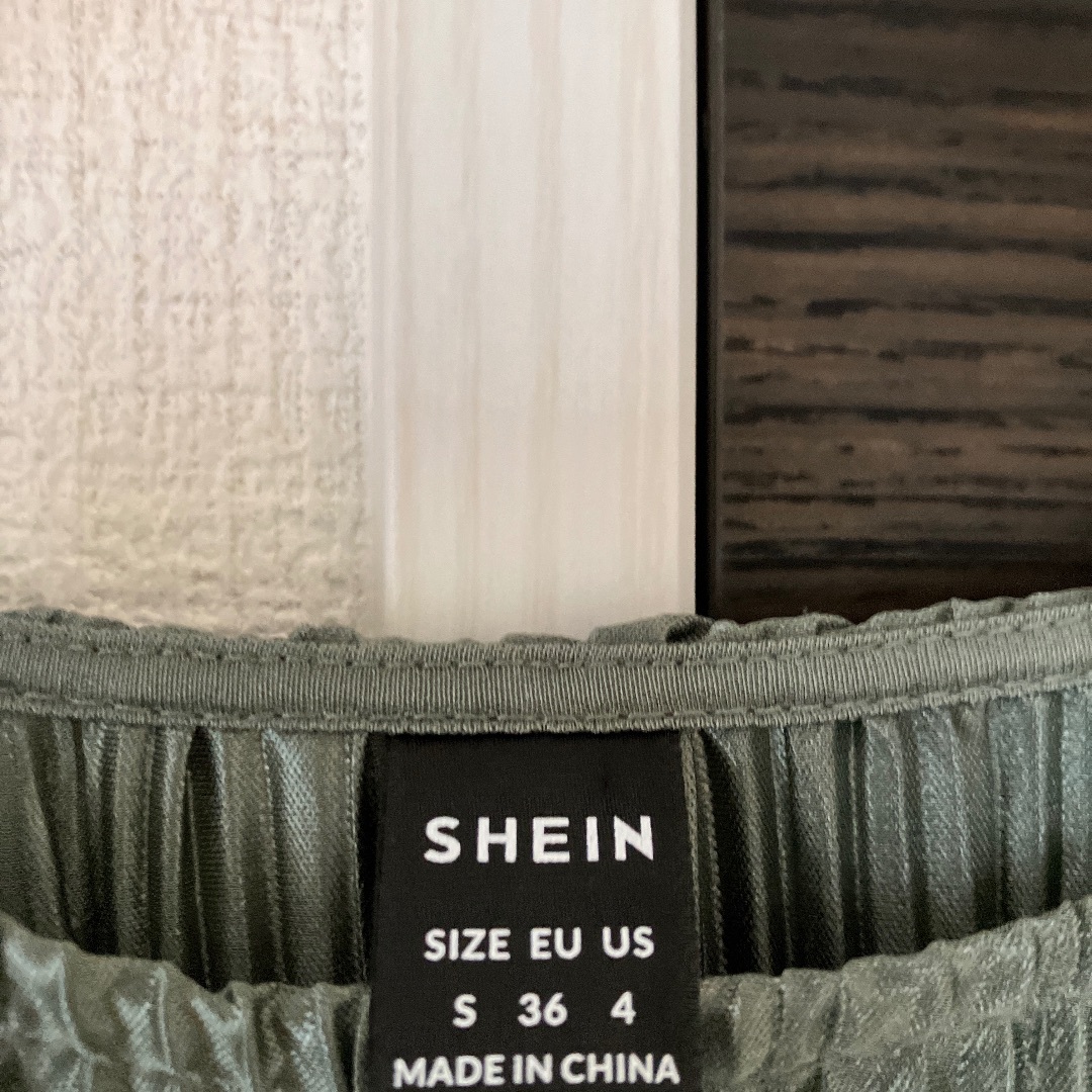 SHEIN - 新品未使用タグ付きシーインSHEINロングゆったりワンピース