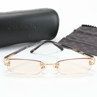 54□18130CHANELシャネル3連COCOマーク眼鏡、サングラス　メンズ/レディース