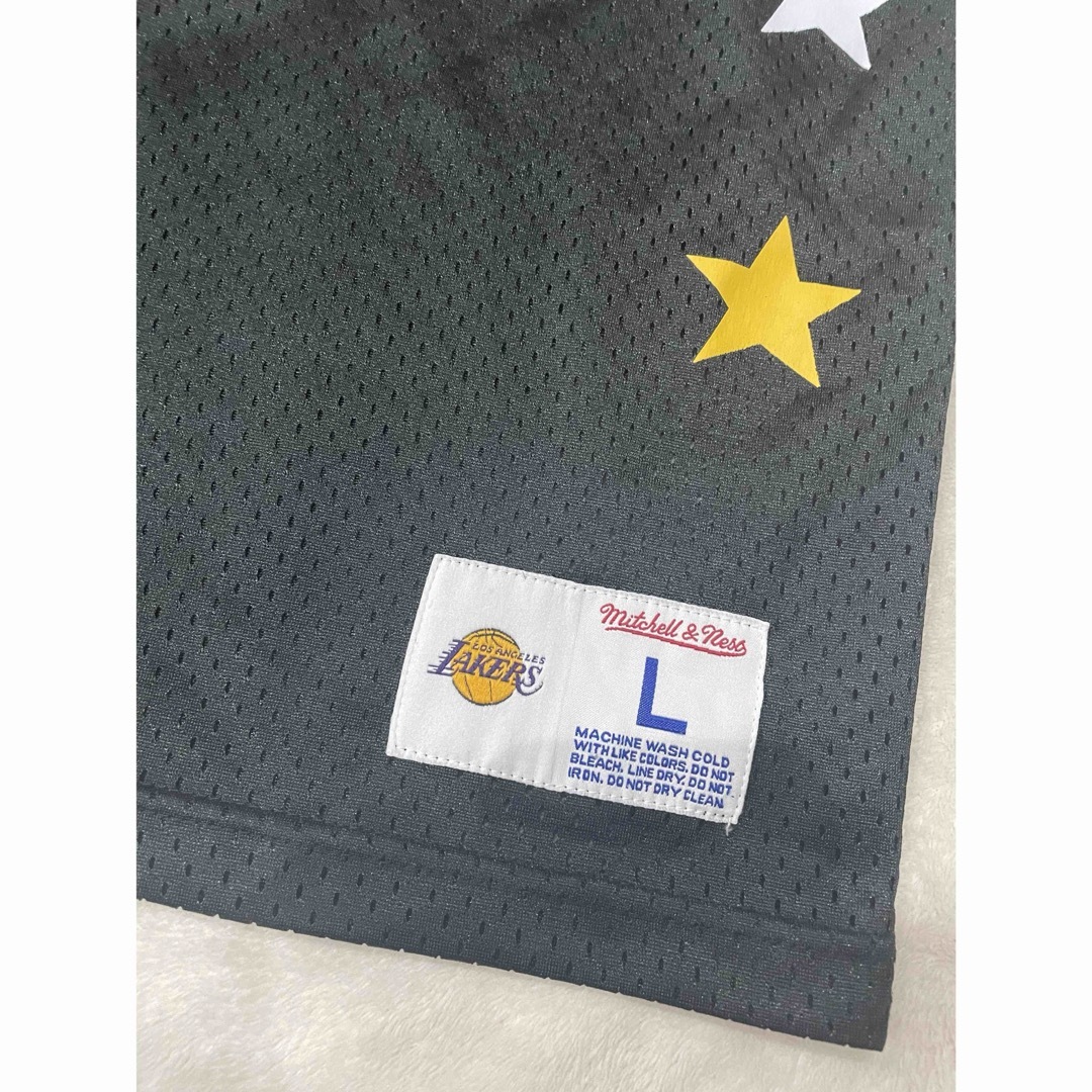 MITCHELL & NESS(ミッチェルアンドネス)のミッチェルアンドネス　レイカーズ　ゲームシャツ メンズのトップス(タンクトップ)の商品写真