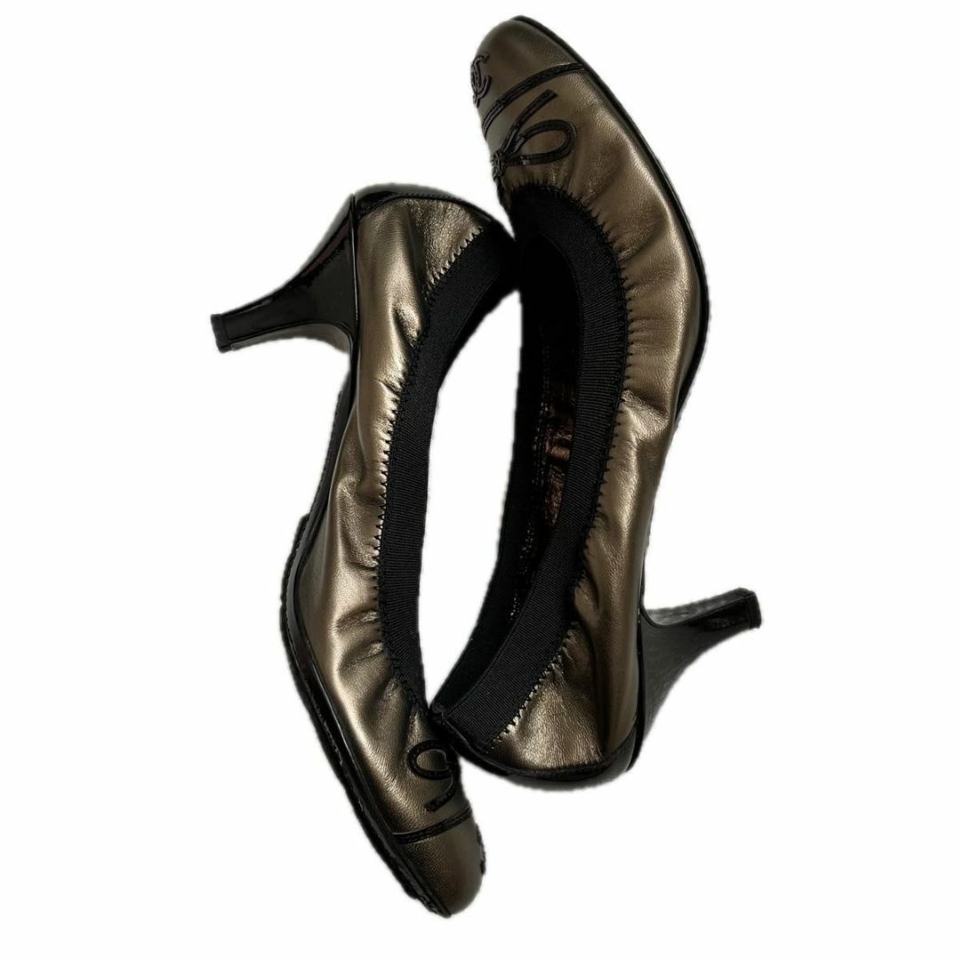 CHANEL - 美品 CHANEL シャネル パンプス ブラウン ココマーク CHANEL - 美品 CHANEL シャネル パンプス ブラウン ココマーク