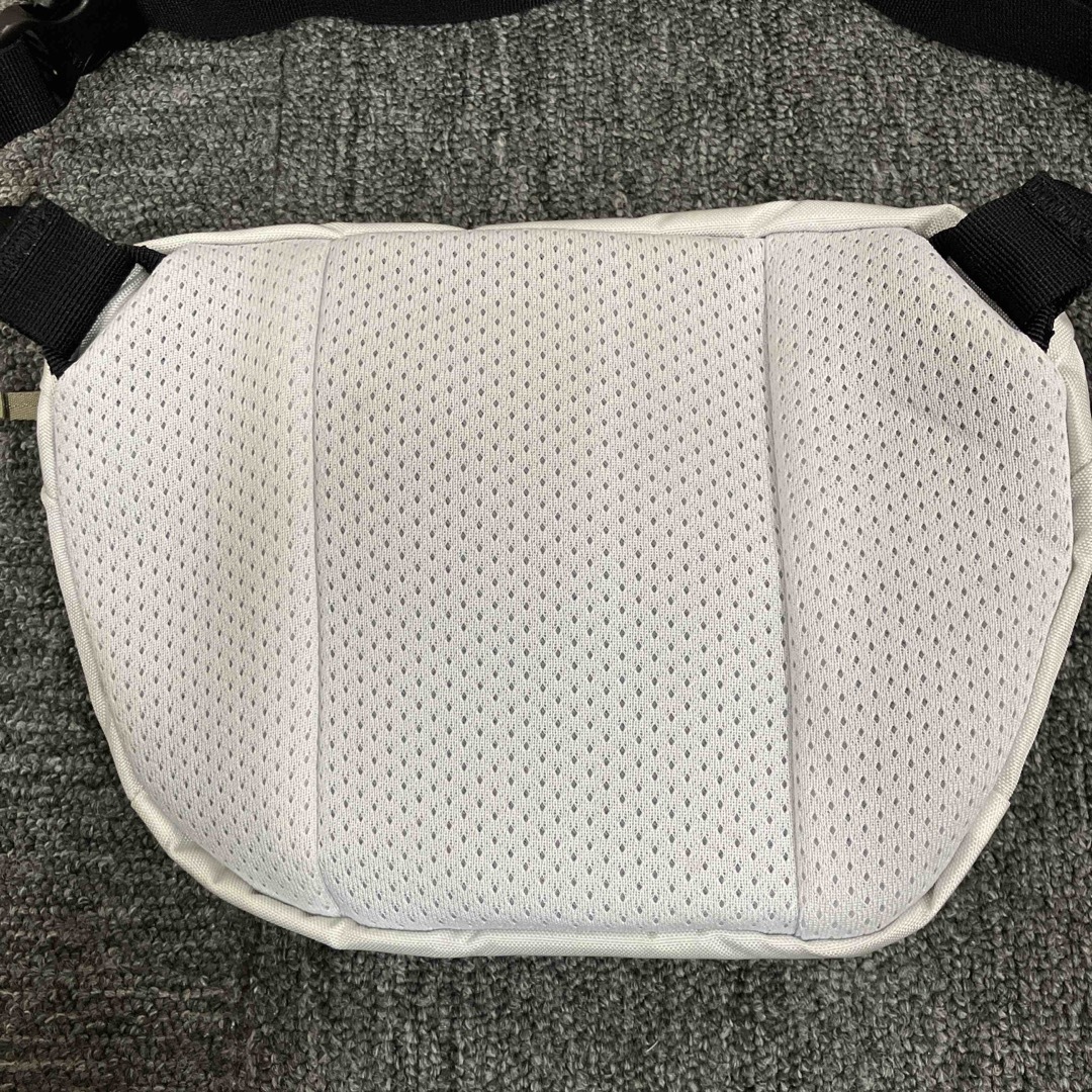 ARC'TERYX - 即決 ARCTERYX BEAMS ボディバッグの通販 by me ARC'TERYX - 即決 ARCTERYX BEAMS ボディバッグの通販 by me