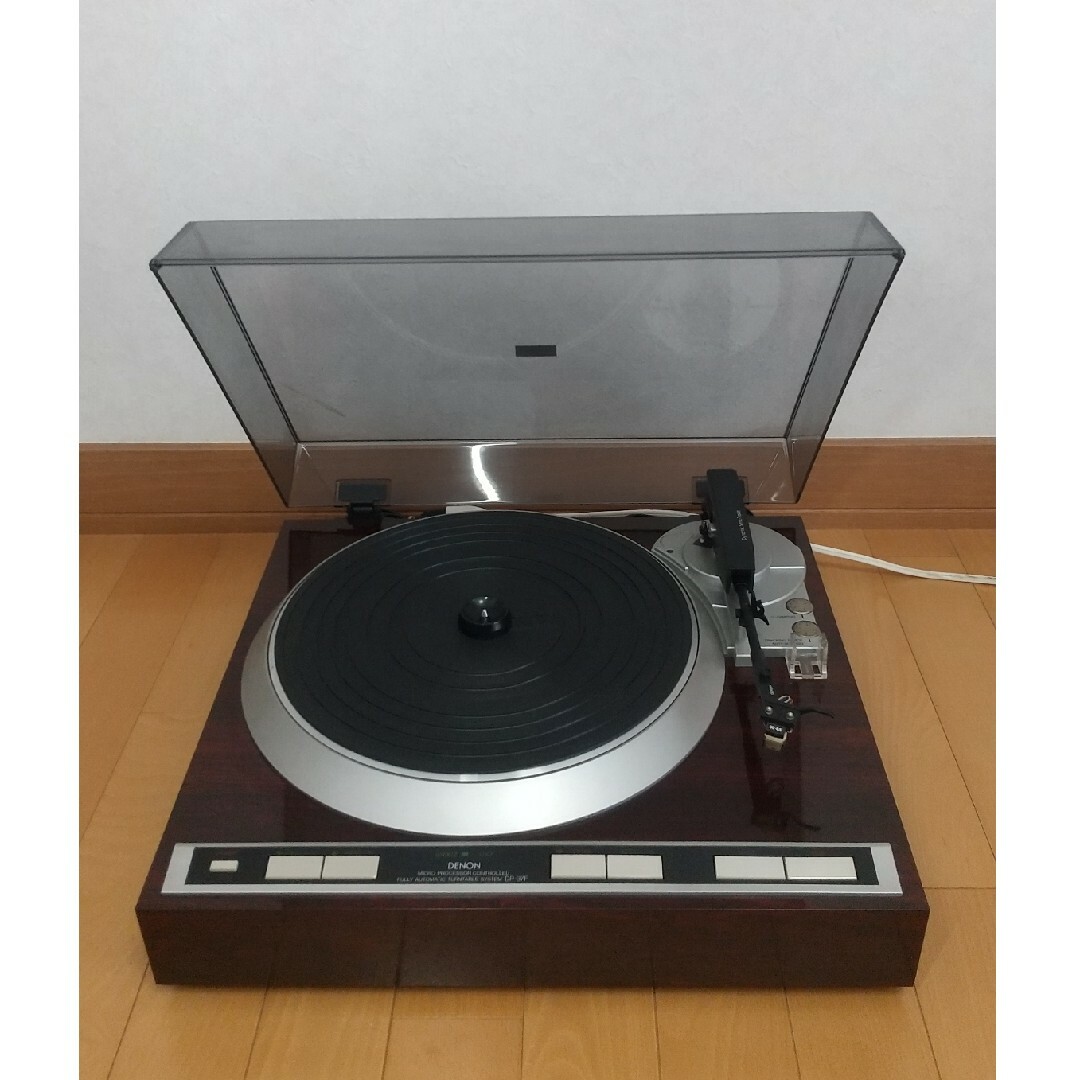 DENON(デノン)のDENON DP-37F フルオートレコードプレーヤー 楽器のDJ機器(ターンテーブル)の商品写真