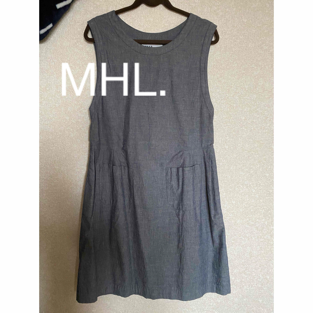 MHL.(エムエイチエル)のMHL. ノースリーブ　ワンピース レディースのワンピース(ひざ丈ワンピース)の商品写真