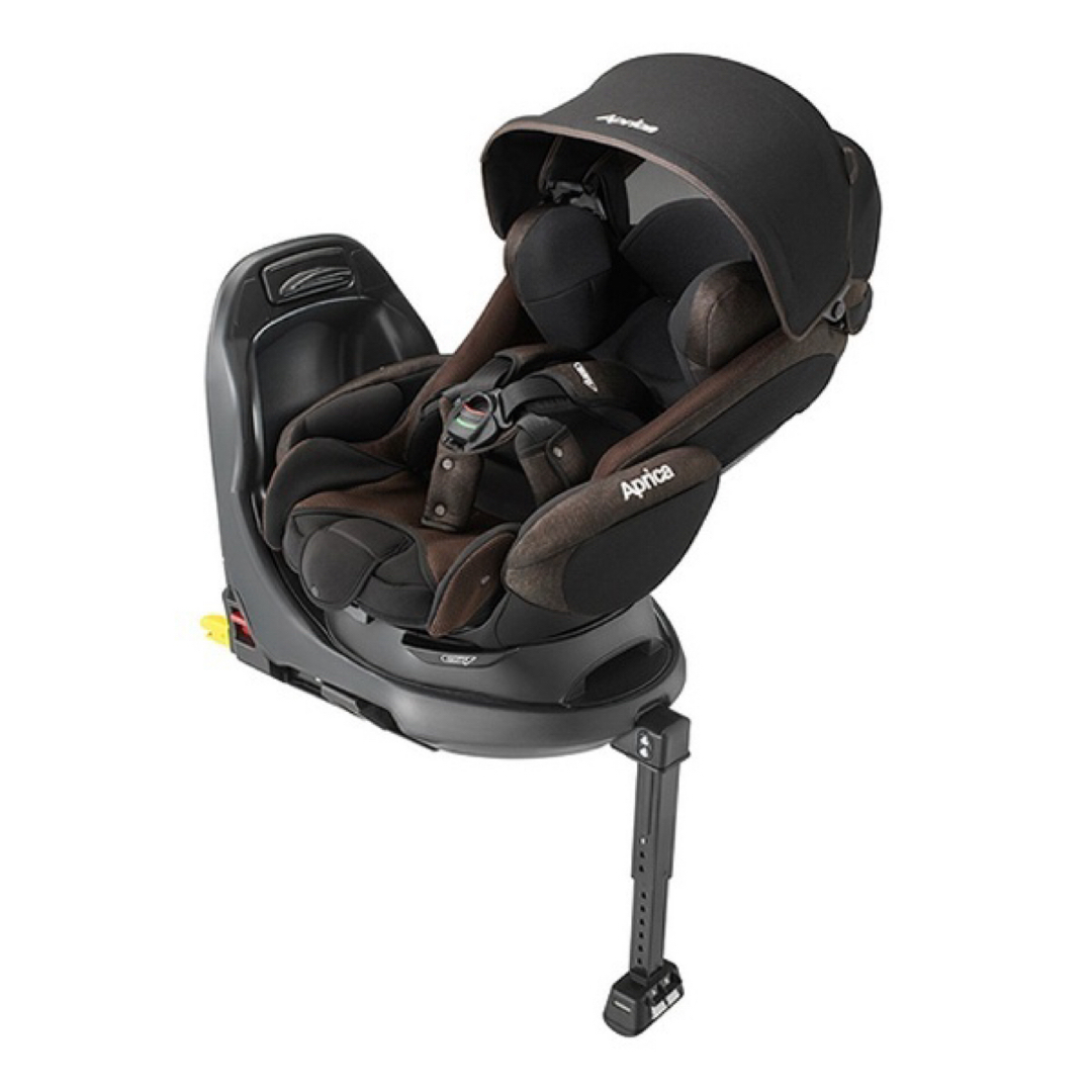 Aprica(アップリカ)の【美品】アップリカ チャイルドシート フラディアグロウ ISOFIX ブラウン キッズ/ベビー/マタニティの外出/移動用品(自動車用チャイルドシート本体)の商品写真