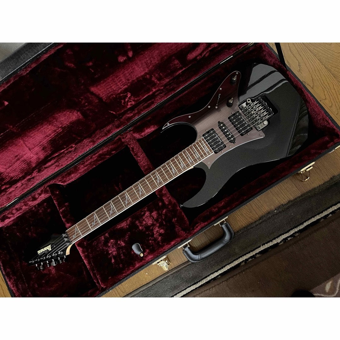 Ibanez(アイバニーズ)のIbanez Prestige RG2550Z-GK 楽器のギター(エレキギター)の商品写真