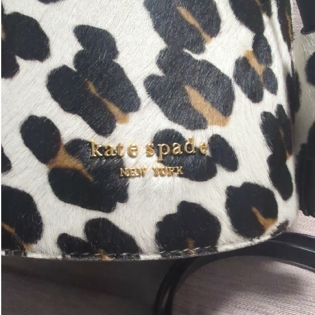 kate spade new york(ケイトスペードニューヨーク)のkate spade　NEW YORK　レオパード レディースのバッグ(ショルダーバッグ)の商品写真