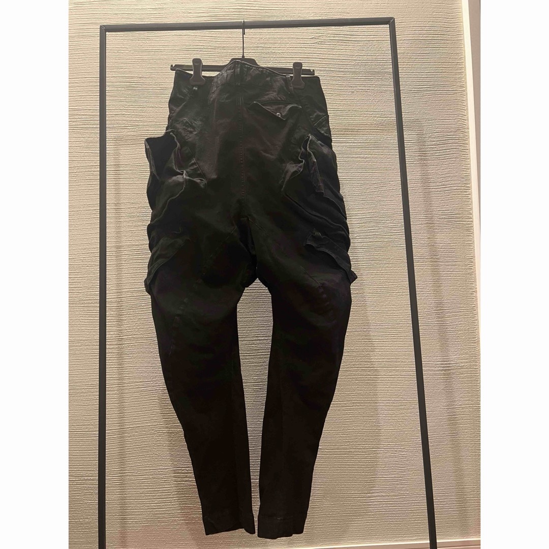 JULIUS(ユリウス)のarchive julius gasmask cargo pants y2k メンズのパンツ(ワークパンツ/カーゴパンツ)の商品写真