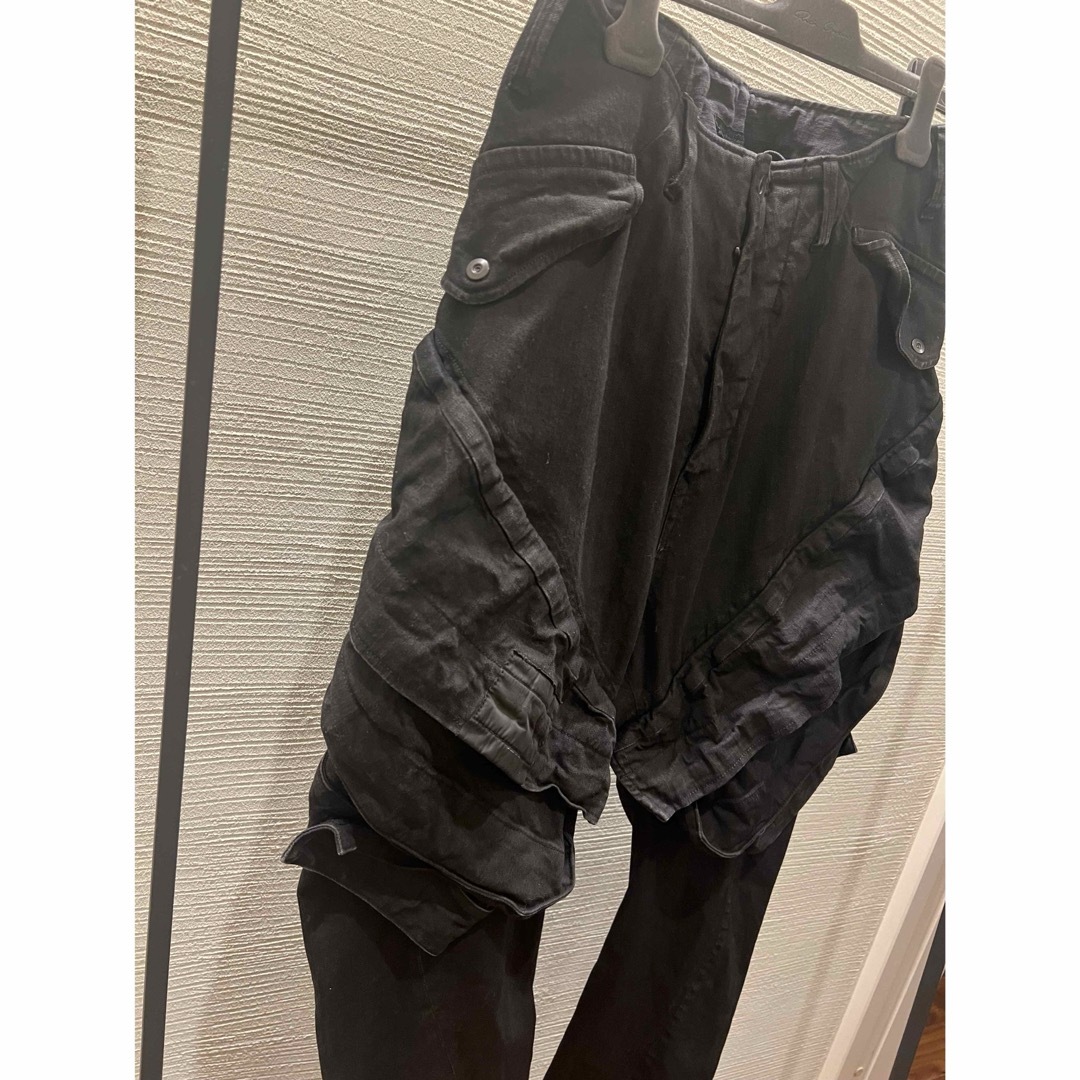 JULIUS(ユリウス)のarchive julius gasmask cargo pants y2k メンズのパンツ(ワークパンツ/カーゴパンツ)の商品写真