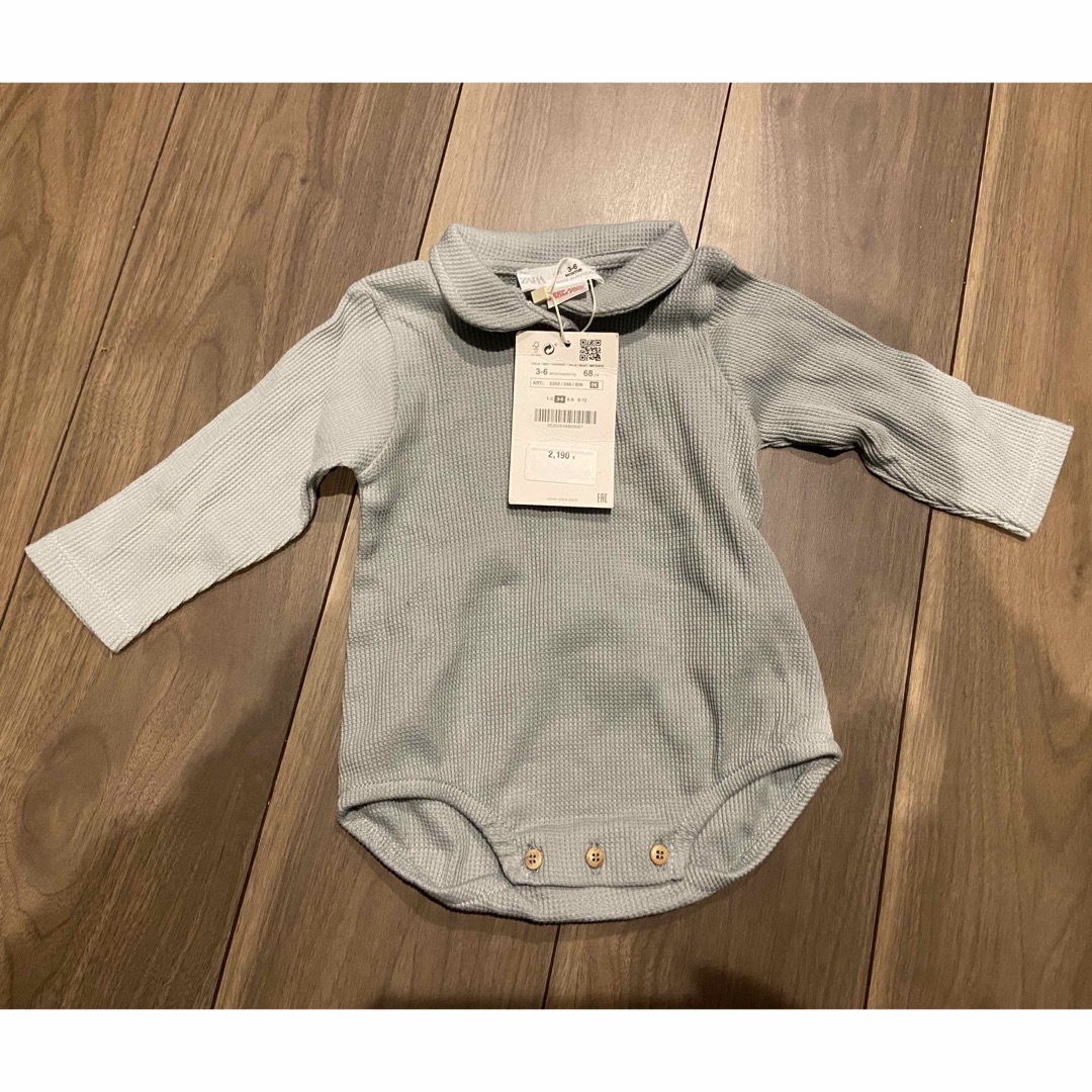 ZARA KIDS(ザラキッズ)の【⭐️新品未使用タグ付き⭐️】ZARA ベビーロンパース　68 キッズ/ベビー/マタニティのベビー服(~85cm)(ロンパース)の商品写真