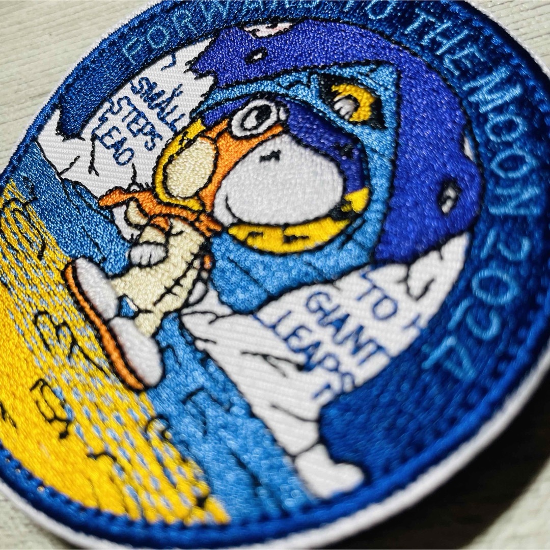 スヌーピー MOON 2024  【285】☆ 刺繍ワッペン ベルクロ付 エンタメ/ホビーのミリタリー(個人装備)の商品写真