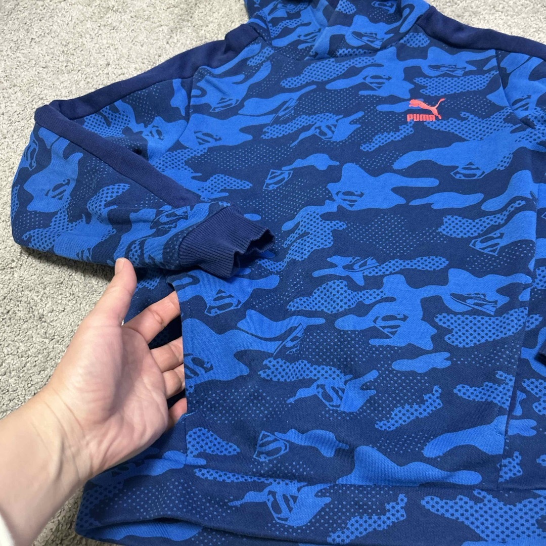 PUMA(プーマ)のプーマ　コラボパーカー　128センチ キッズ/ベビー/マタニティのキッズ服男の子用(90cm~)(その他)の商品写真