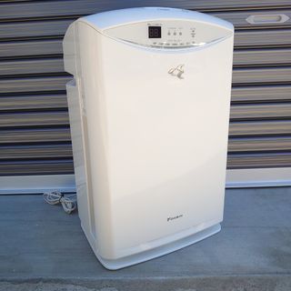 ダイキン(DAIKIN)の空気清浄機 加湿器 ダイキン ストリーマ MCK70RBK-W(空気清浄器)