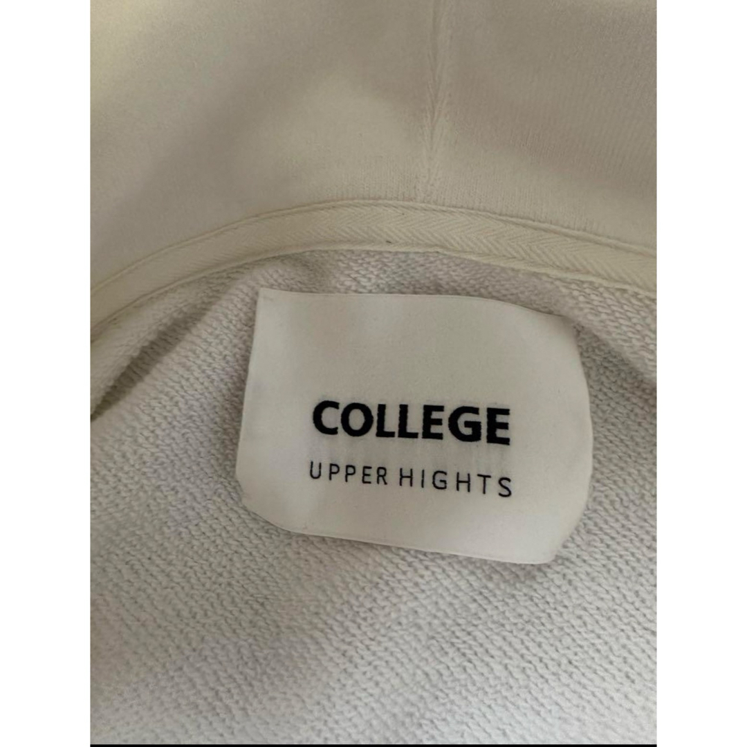 DEUXIEME CLASSE(ドゥーズィエムクラス)のUPPER HIGHTS 「college」 スウェットパーカー White👕👚 レディースのトップス(パーカー)の商品写真