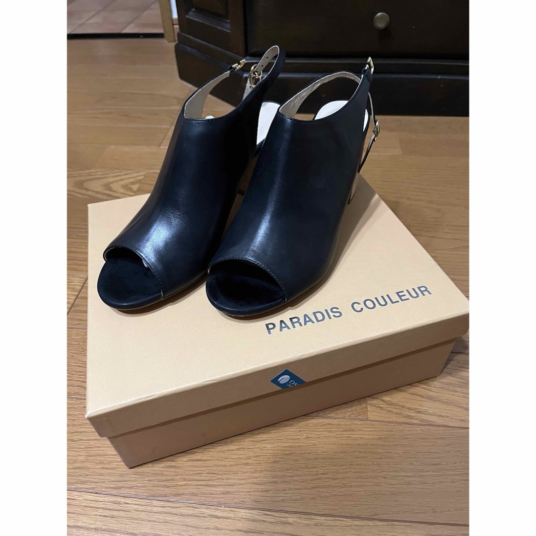 PARADIS COULEUR(パラディクルール)の大幅値下げ　paradise couleurサンダル　未使用 レディースの靴/シューズ(サンダル)の商品写真