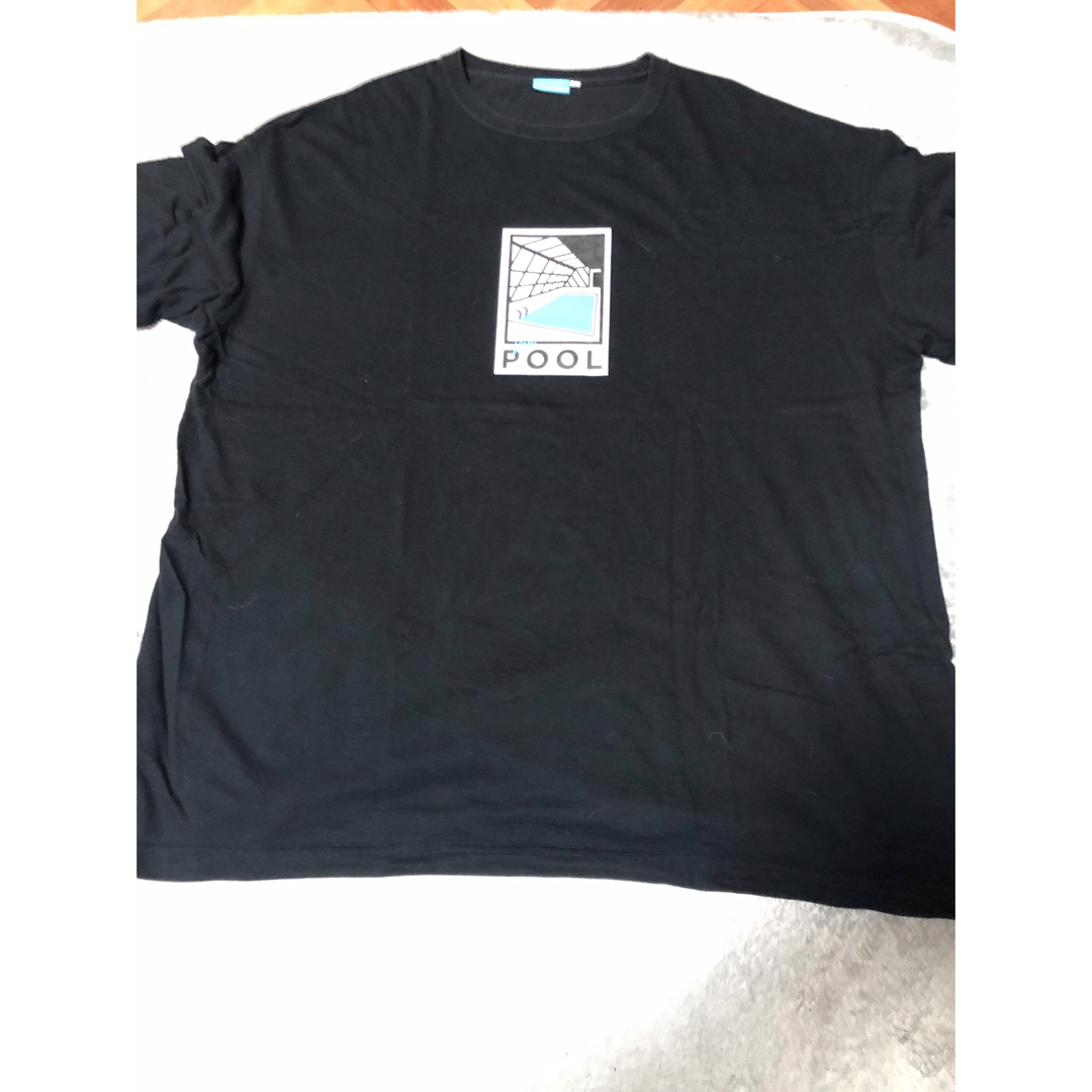 専用「例のプール」Tシャツ メンズのトップス(Tシャツ/カットソー(半袖/袖なし))の商品写真