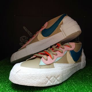 ナイキ(NIKE)の【新品未使用】★KAWS×SACAI×NIKE BLAZER LOW"REED"(スニーカー)