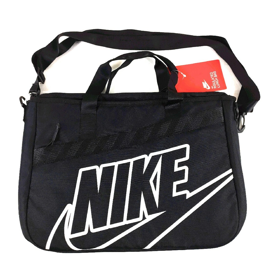 NIKE(ナイキ)の新品未使用　NIKE （ナイキ）レッスンバック　習い事　入園　入学 キッズ/ベビー/マタニティのこども用バッグ(レッスンバッグ)の商品写真