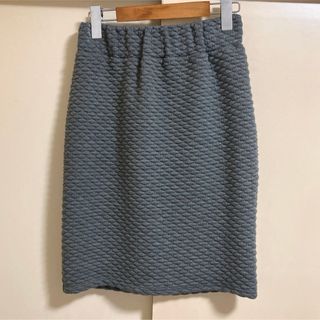 ダブルクローゼット(w closet)の★☆w closet☆キルティングタイトスカート(ひざ丈スカート)