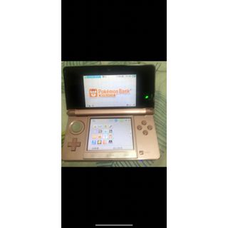 ニンテンドウ(任天堂)の美品Nintendo 3DS 本体 ミスティピンク、ポケモンバンク、ポケムーバー(携帯用ゲーム機本体)