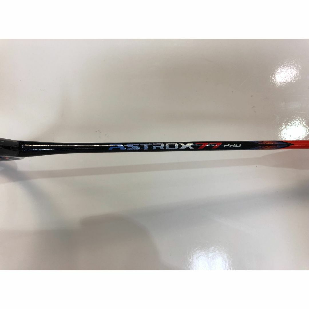 YONEX(ヨネックス)のYONEX  バドミントンラケット アストロクス 77 プロ AX77 4U5 スポーツ/アウトドアのスポーツ/アウトドア その他(バドミントン)の商品写真