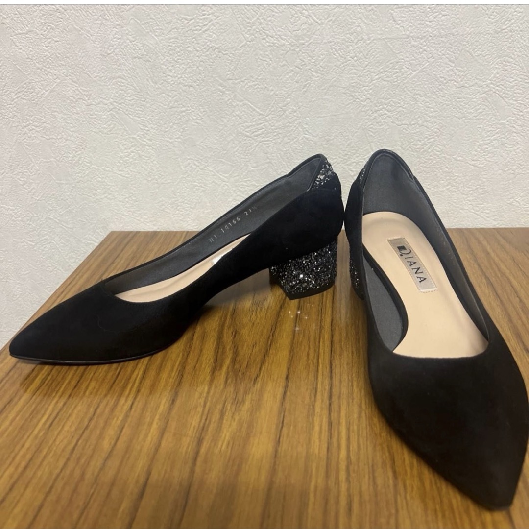 ダイアナ DIANA グリッター パンプス 黒スエード 21.5cm レディースの靴/シューズ(ハイヒール/パンプス)の商品写真