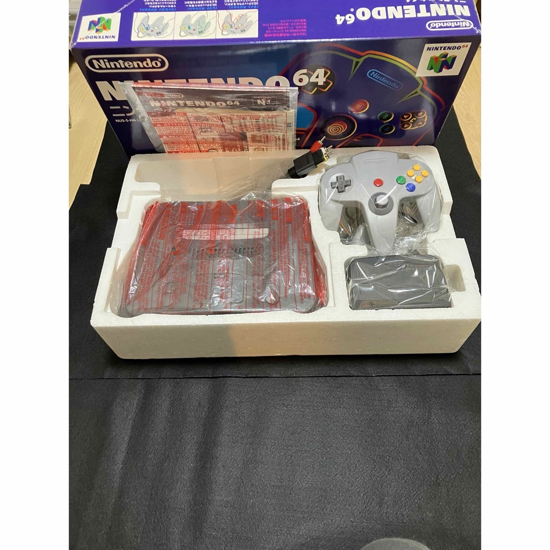 NINTENDO 64 - ニンテンドー64 未使用に近い極み美品 本体 箱