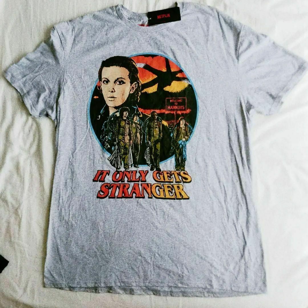 ⭐新品・タグ付き⭐NETFLIX ストレンジャーシングス　XL　グレー　半袖 メンズのトップス(Tシャツ/カットソー(半袖/袖なし))の商品写真