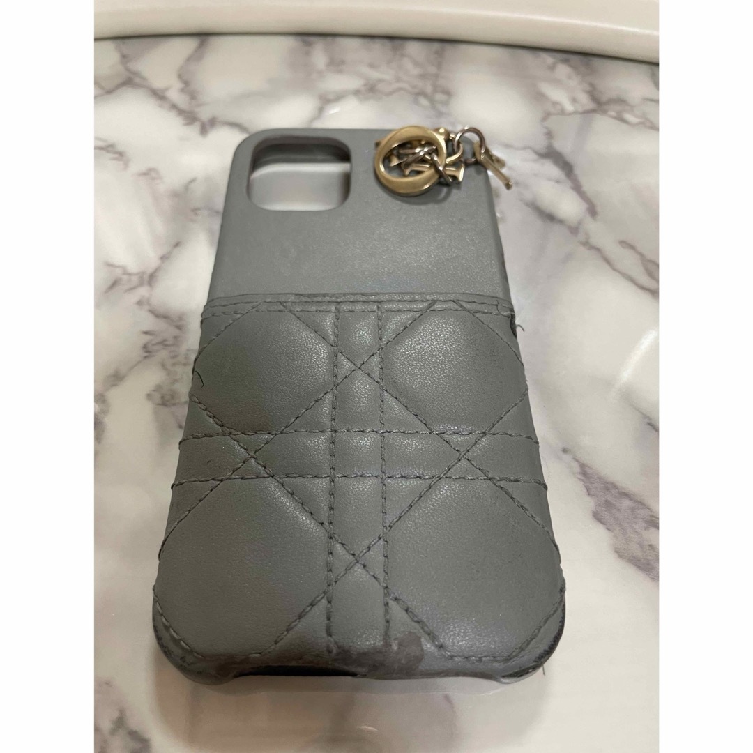 Christian Dior(クリスチャンディオール)のDIOR スマホケース　ディオール　クリスチャンディオール　iPhone グレー スマホ/家電/カメラのスマホアクセサリー(iPhoneケース)の商品写真