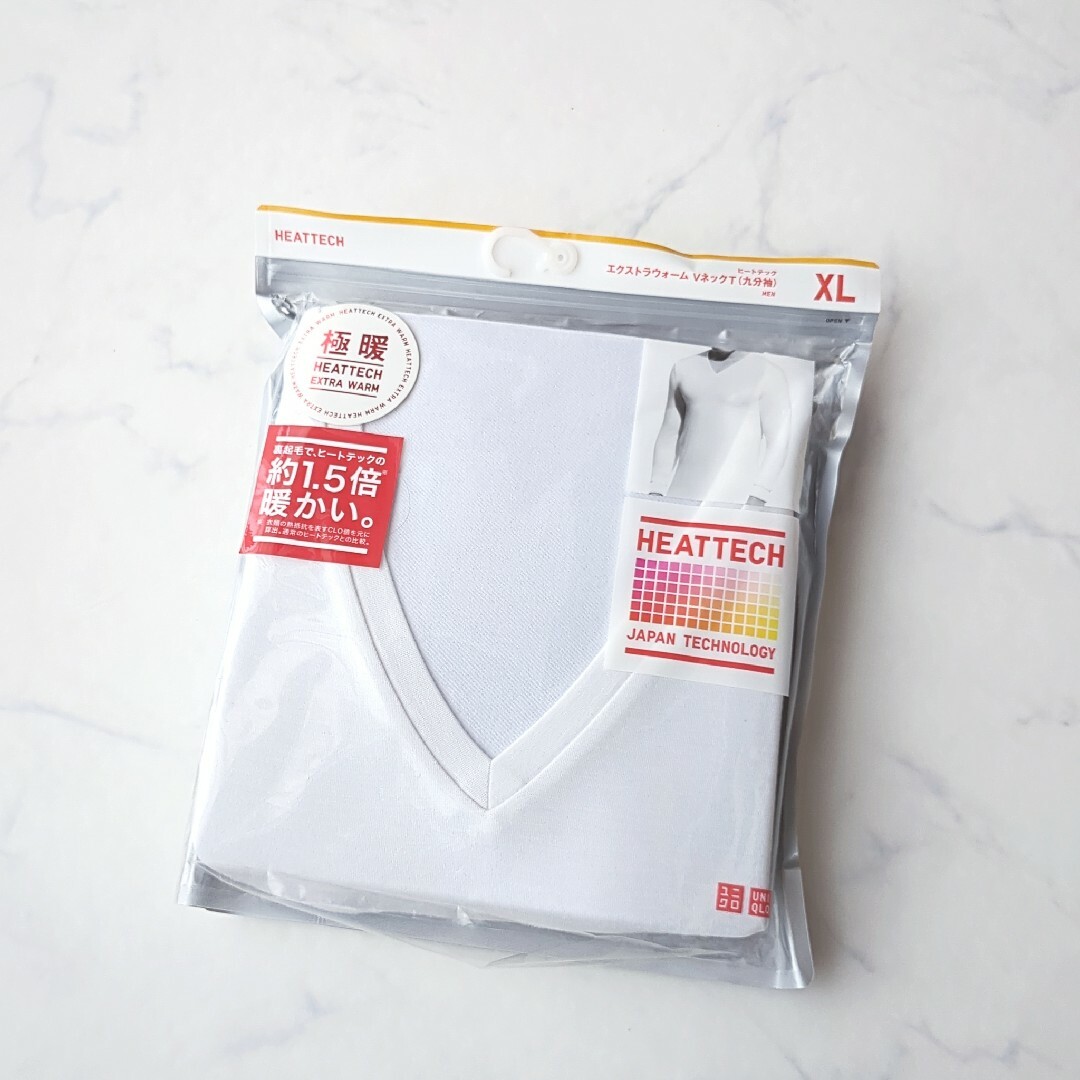 UNIQLO(ユニクロ)の【 m 様専用 】 UNIQLO ヒートテック エクストラウォーム VネックＴ メンズのトップス(Tシャツ/カットソー(七分/長袖))の商品写真